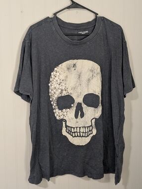 Oversized Skull Tee